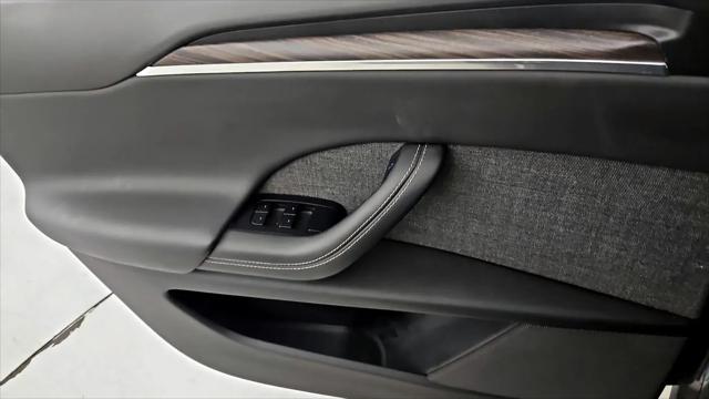 2023 Tesla Model X Standard Range