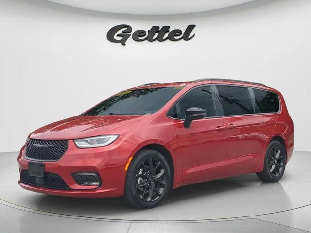 2025 Chrysler Pacifica Limited for sale in Ocala, FL