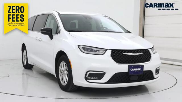 2024 Chrysler Pacifica Touring L for sale in Killeen, TX