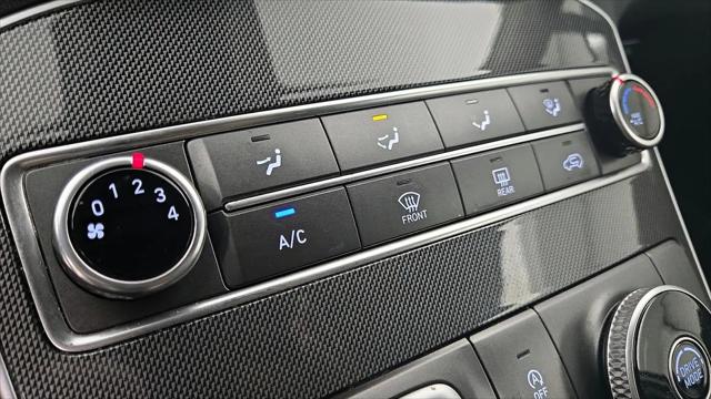 2021 Hyundai Santa Fe SE