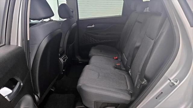 2021 Hyundai Santa Fe SE