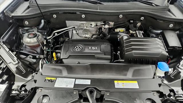 2023 Volkswagen Atlas Cross Sport 2.0T SE w/Technology
