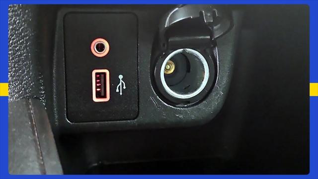 2021 Nissan Versa SR Xtronic CVT