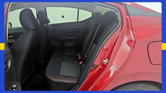 2021 Nissan Versa SR Xtronic CVT