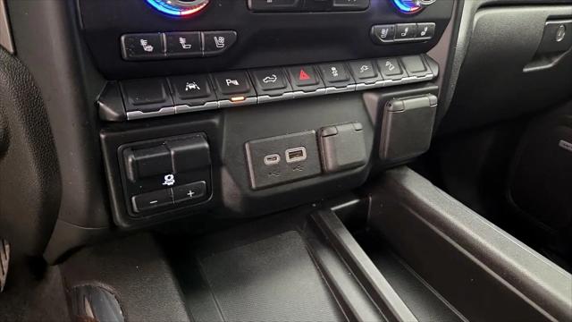 2022 GMC Sierra 1500 Limited 4WD Crew Cab Short Box Denali