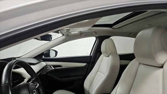 2022 Mazda Mazda3 Premium Plus