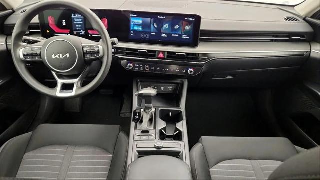 2025 Kia K5 LXS