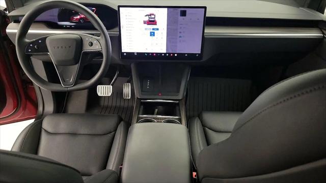 2023 Tesla Model X Standard Range