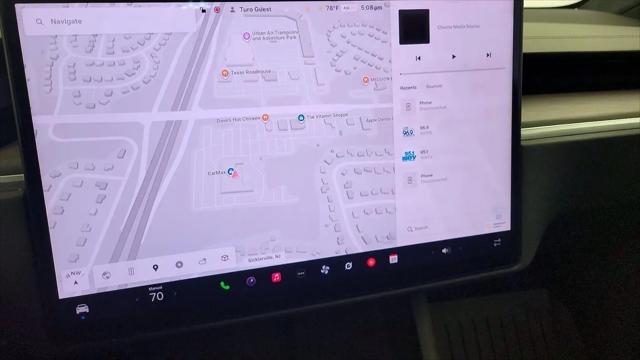 2023 Tesla Model X Standard Range