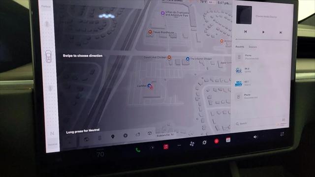 2023 Tesla Model X Standard Range