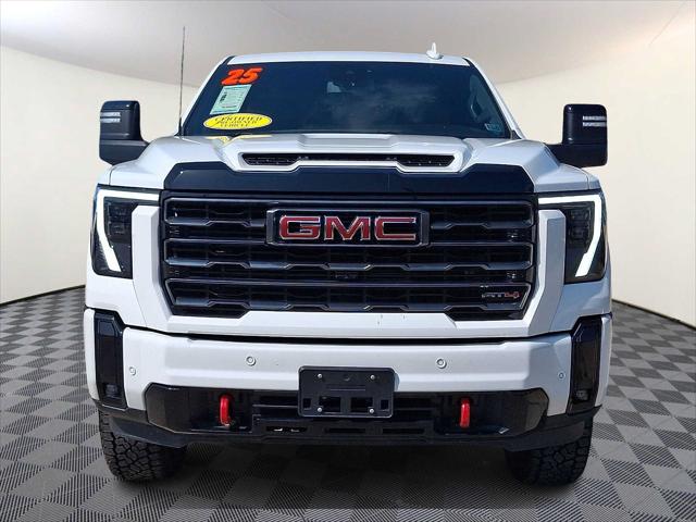 2025 GMC Sierra 2500HD 4WD Crew Cab Standard Bed AT4 2025 GMC Sierra 2500HD 4WD Crew Cab Standard Bed AT4