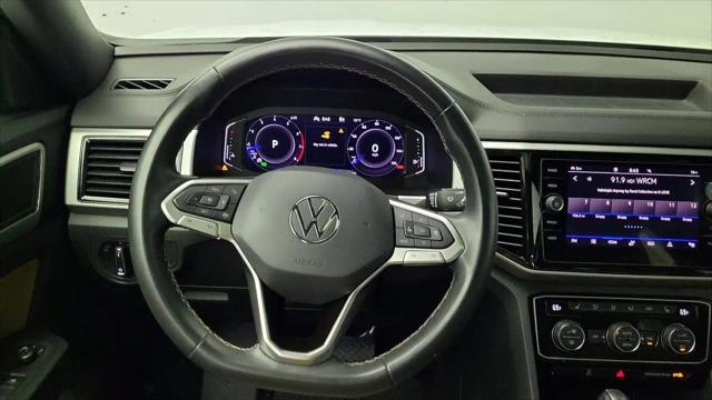 2022 Volkswagen Atlas Cross Sport 2.0T SE w/Technology