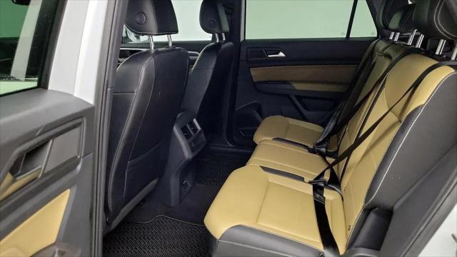 2022 Volkswagen Atlas Cross Sport 2.0T SE w/Technology