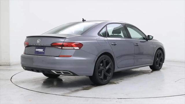 2021 Volkswagen Passat 2.0T R-Line