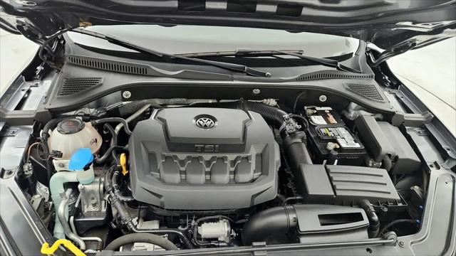 2021 Volkswagen Passat 2.0T R-Line