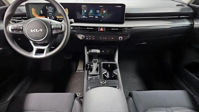 2025 Kia K5 LXS