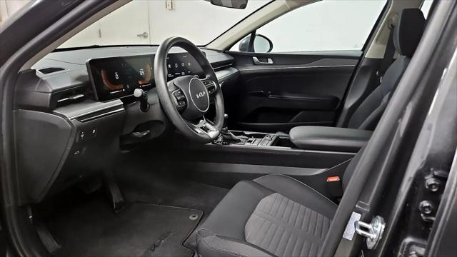 2025 Kia K5 LXS