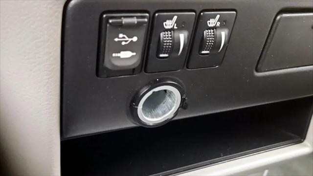 2015 Toyota Sienna XLE 8 Passenger