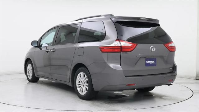 2015 Toyota Sienna XLE 8 Passenger