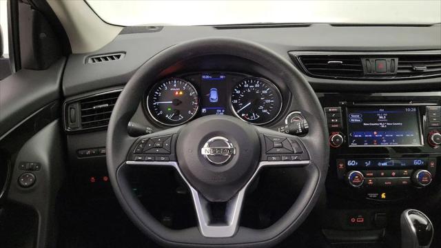 2020 Nissan Rogue Sport SV FWD Xtronic CVT