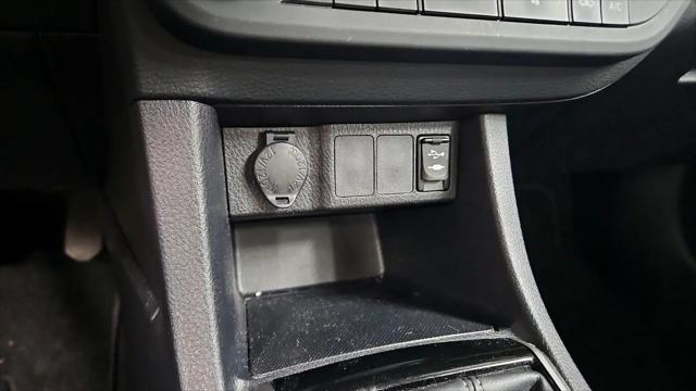 2015 Toyota Corolla LE Plus