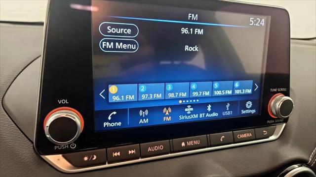 2024 Nissan Sentra SV Xtronic CVT