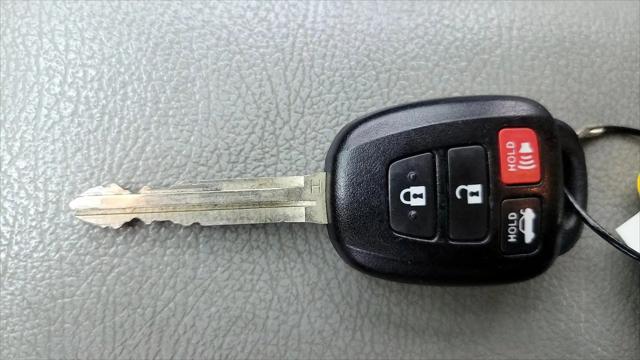 2014 Toyota Corolla LE Plus