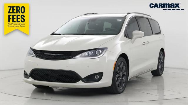 2020 Chrysler Pacifica Touring L