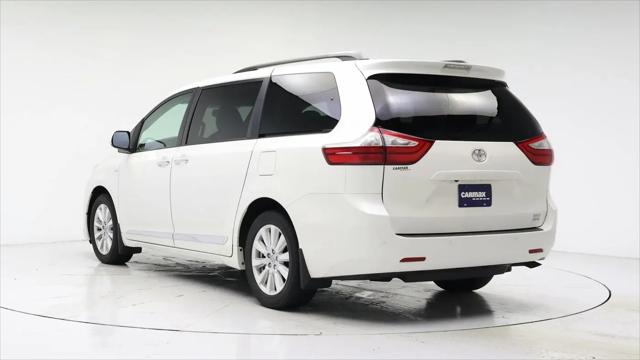 2017 Toyota Sienna XLE Premium 7 Passenger
