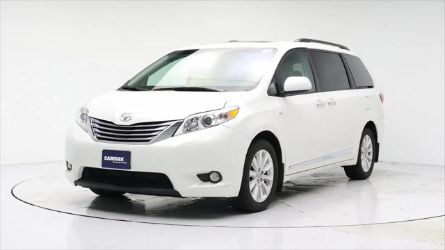 2017 Toyota Sienna XLE Premium 7 Passenger