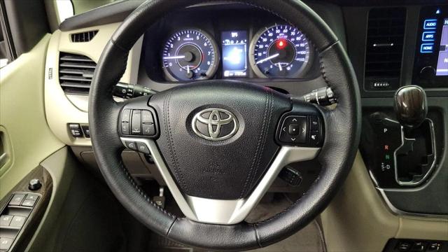 2017 Toyota Sienna XLE Premium 7 Passenger