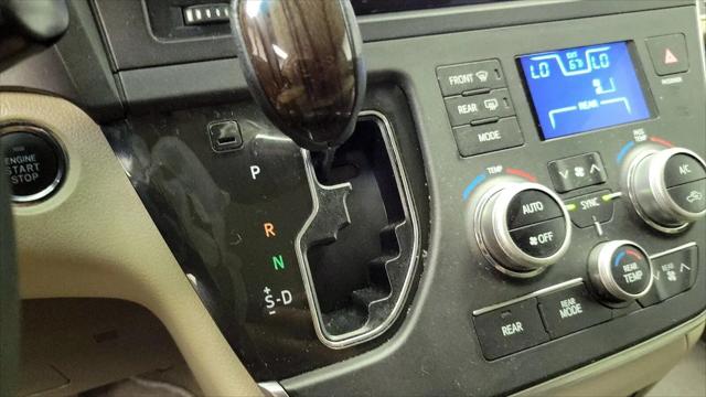 2017 Toyota Sienna XLE Premium 7 Passenger