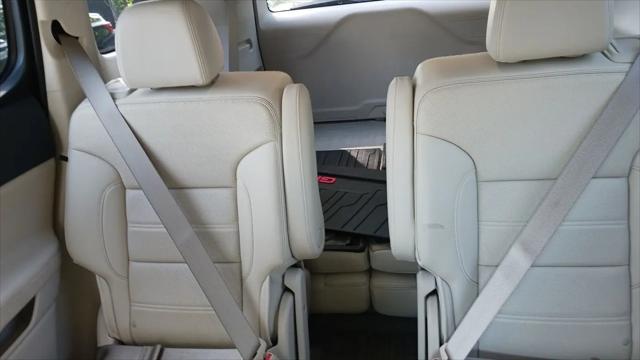 2023 GMC Acadia FWD Denali