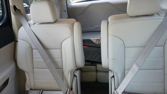 2023 GMC Acadia FWD Denali