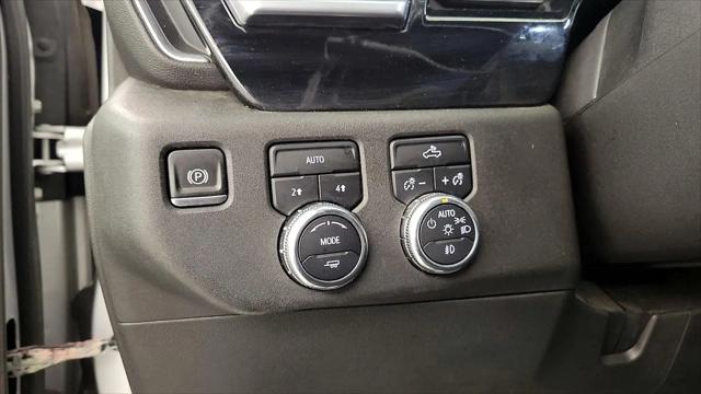 2022 GMC Sierra 1500 4WD Crew Cab Short Box Elevation