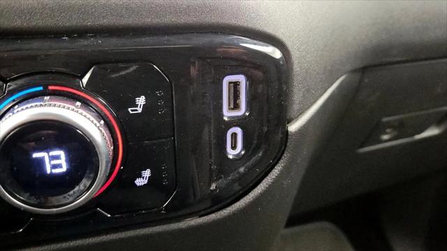 2022 GMC Sierra 1500 4WD Crew Cab Short Box Elevation