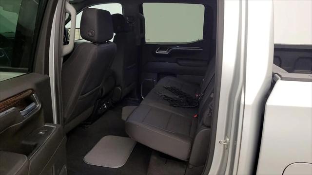 2022 GMC Sierra 1500 4WD Crew Cab Short Box Elevation