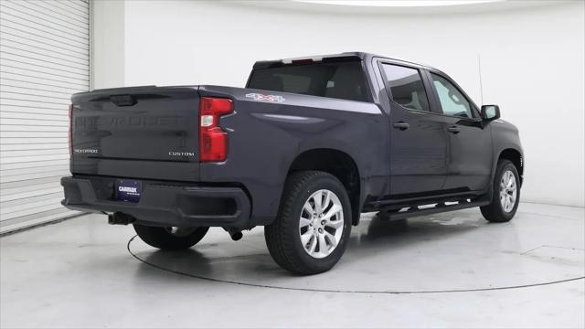2022 Chevrolet Silverado 1500 4WD Crew Cab Short Bed Custom