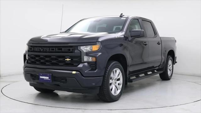 2022 Chevrolet Silverado 1500 4WD Crew Cab Short Bed Custom