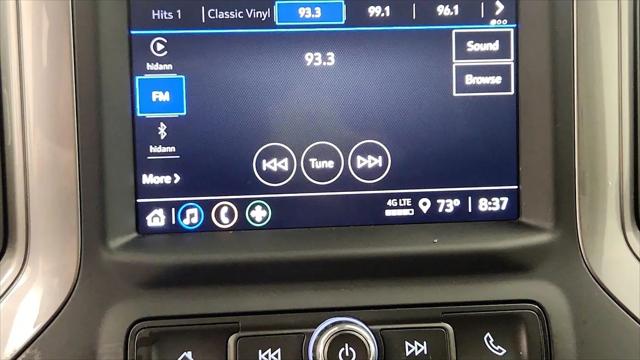 2022 Chevrolet Silverado 1500 4WD Crew Cab Short Bed Custom