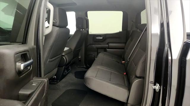 2022 Chevrolet Silverado 1500 4WD Crew Cab Short Bed Custom