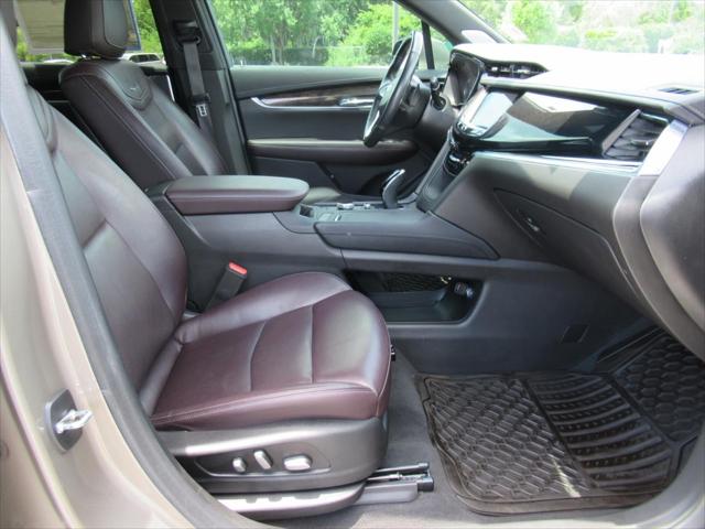 2022 Cadillac XT6 FWD Premium Luxury