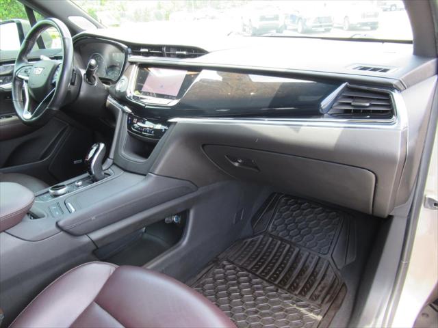 2022 Cadillac XT6 FWD Premium Luxury
