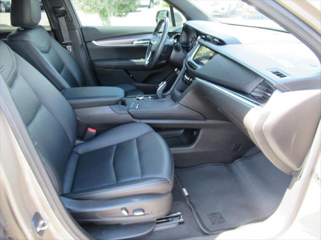 2022 Cadillac XT6 FWD Luxury