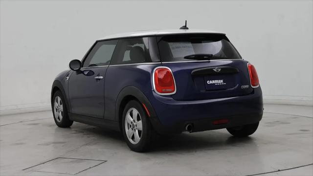 2017 MINI Hardtop Cooper
