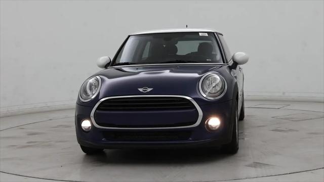 2017 MINI Hardtop Cooper