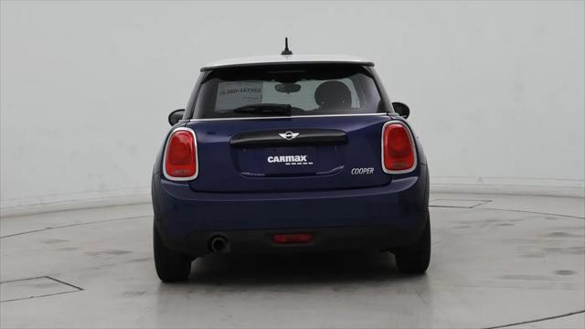 2017 MINI Hardtop Cooper