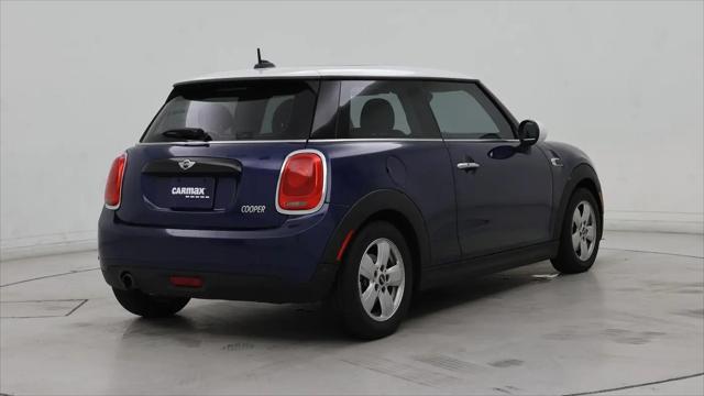 2017 MINI Hardtop Cooper