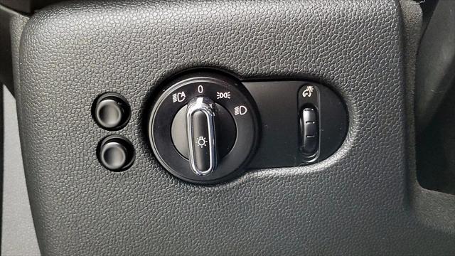 2017 MINI Hardtop Cooper
