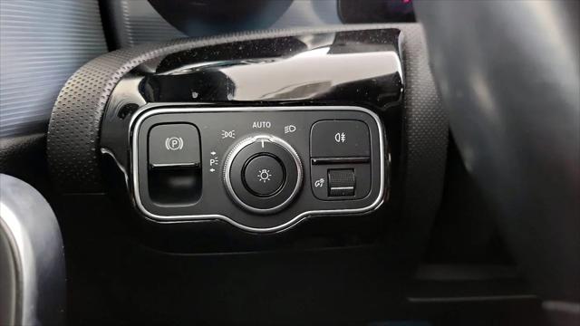 2022 Mercedes-Benz A 220 A 220